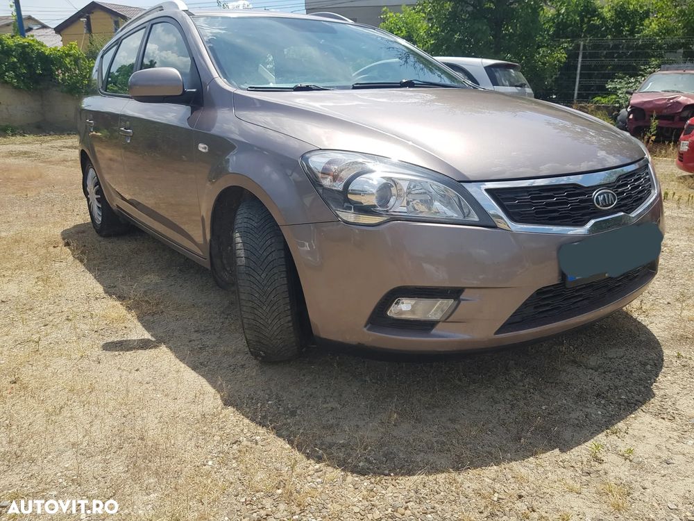 Kia Ceed 1.6 DSL TX COMFORT - 4