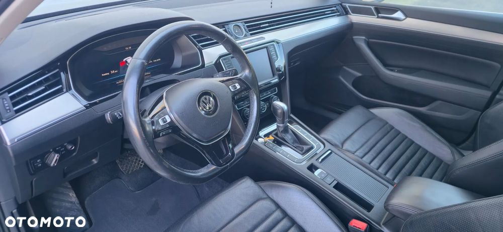 Volkswagen Passat 1.8 TSI BMT Highline DSG - 9