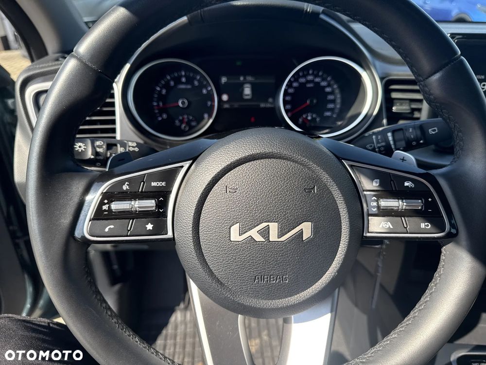 Kia Ceed 1.5 T-GDI M DCT - 21