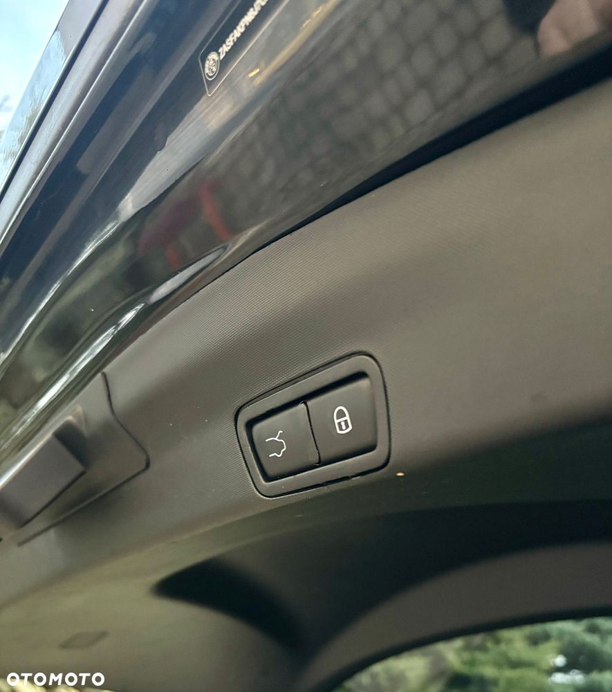 Alfa Romeo Stelvio - 30