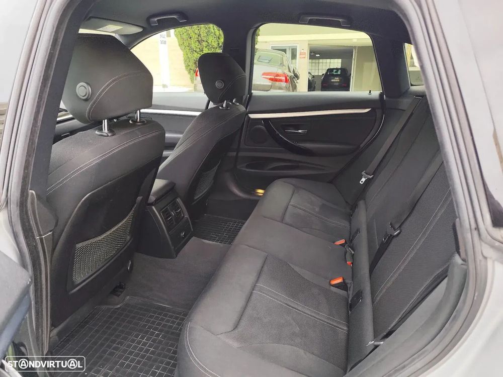 BMW 318 Gran Turismo d Line Sport Auto - 18