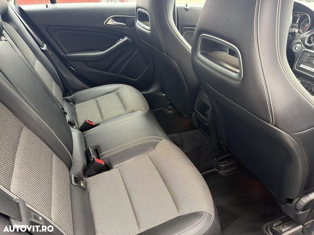 Mercedes-Benz CLA - 14