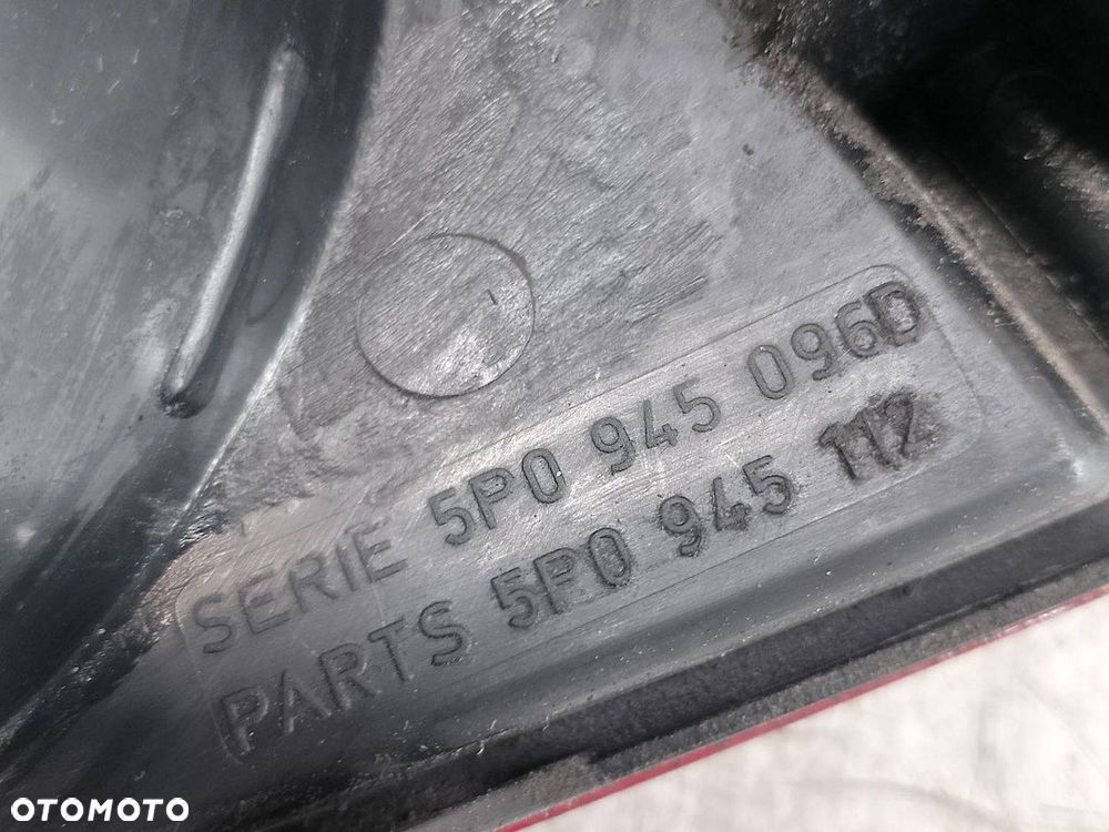 LAMPA TYLNA PRAWA SEAT ALTEA 5P0945096D HATCHBACK - 4
