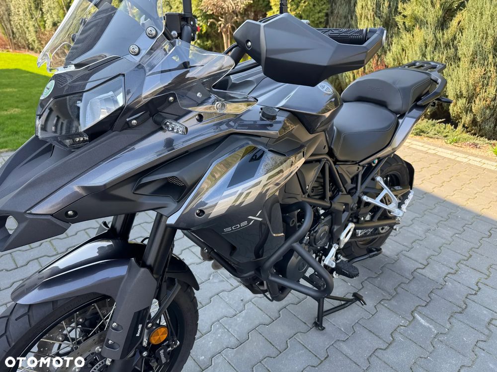 Benelli TRK 502X - 24