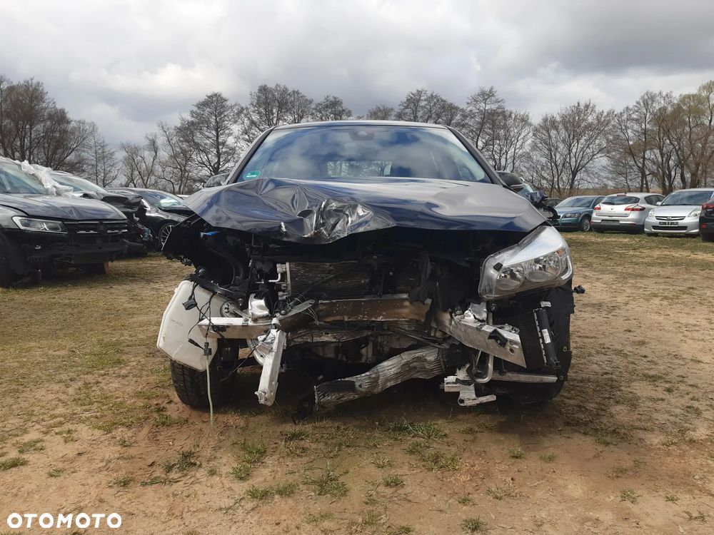 BMW Seria 2 218i - 8