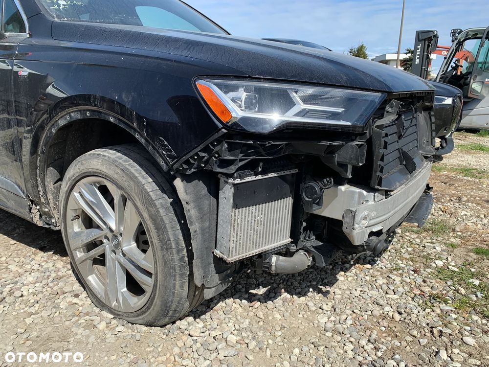 Audi Q7 - 18