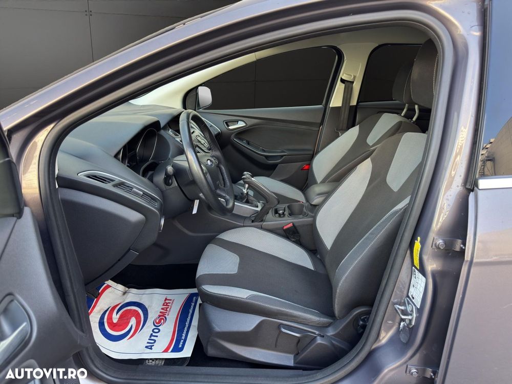 Ford Focus 1.6 EcoBoost Start-Stopp-System Champions Edition - 5