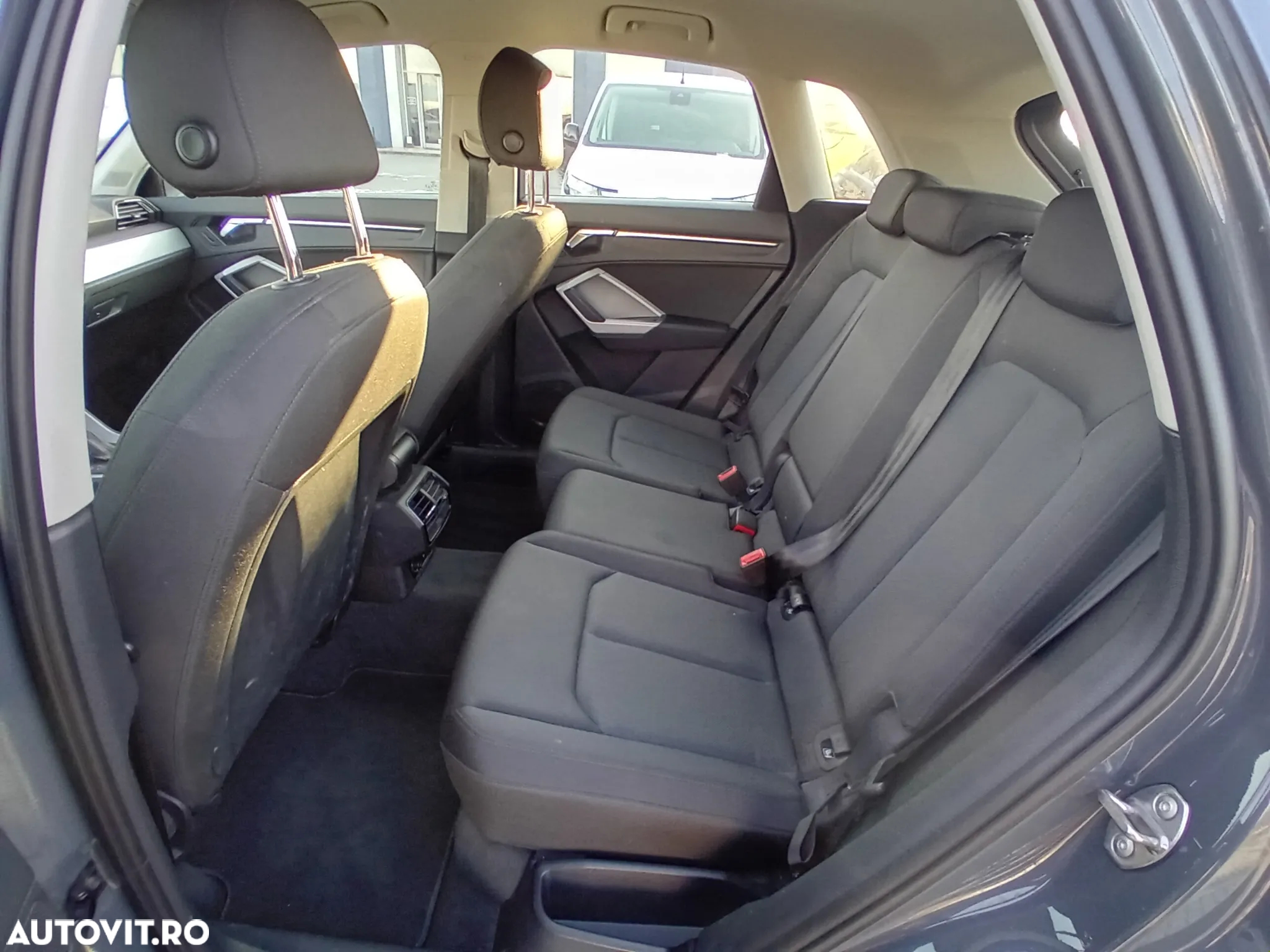 Audi Q3 - 4