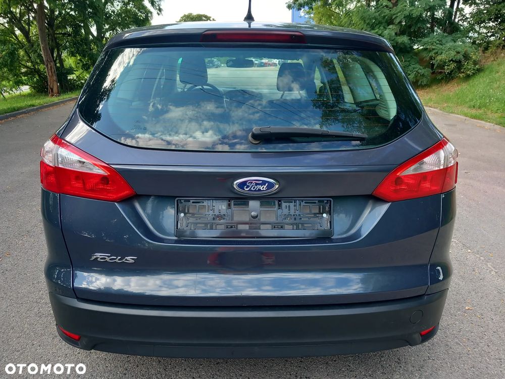 Ford Focus 1.6 TI-VCT Champions Edition - 5