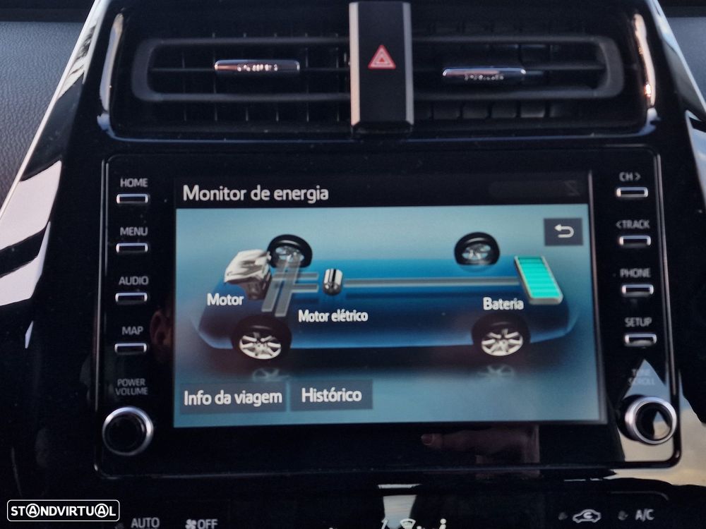 Toyota Prius 1.8 Plug-In Luxury+Pele - 46