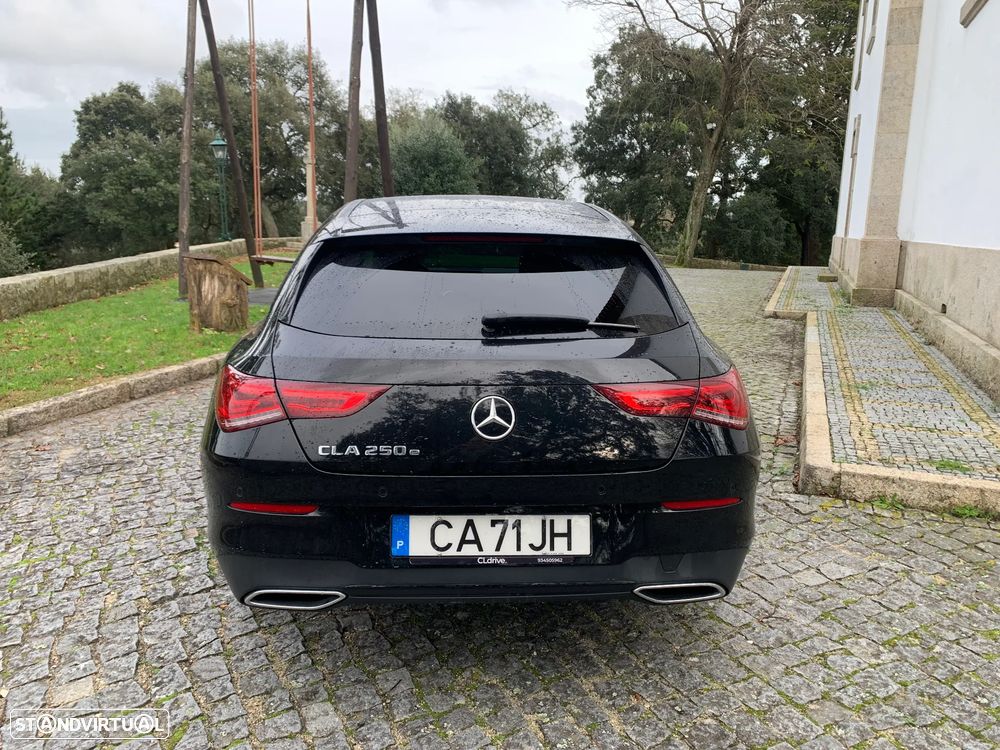 Mercedes-Benz CLA 250 e 8G-DCT Progressive - 8