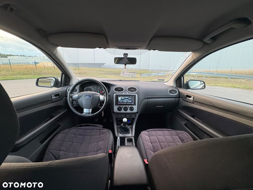 Ford Focus 1.8 TDCi Trend - 8