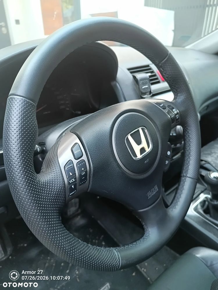 Honda Accord 2.0 Executive - 9