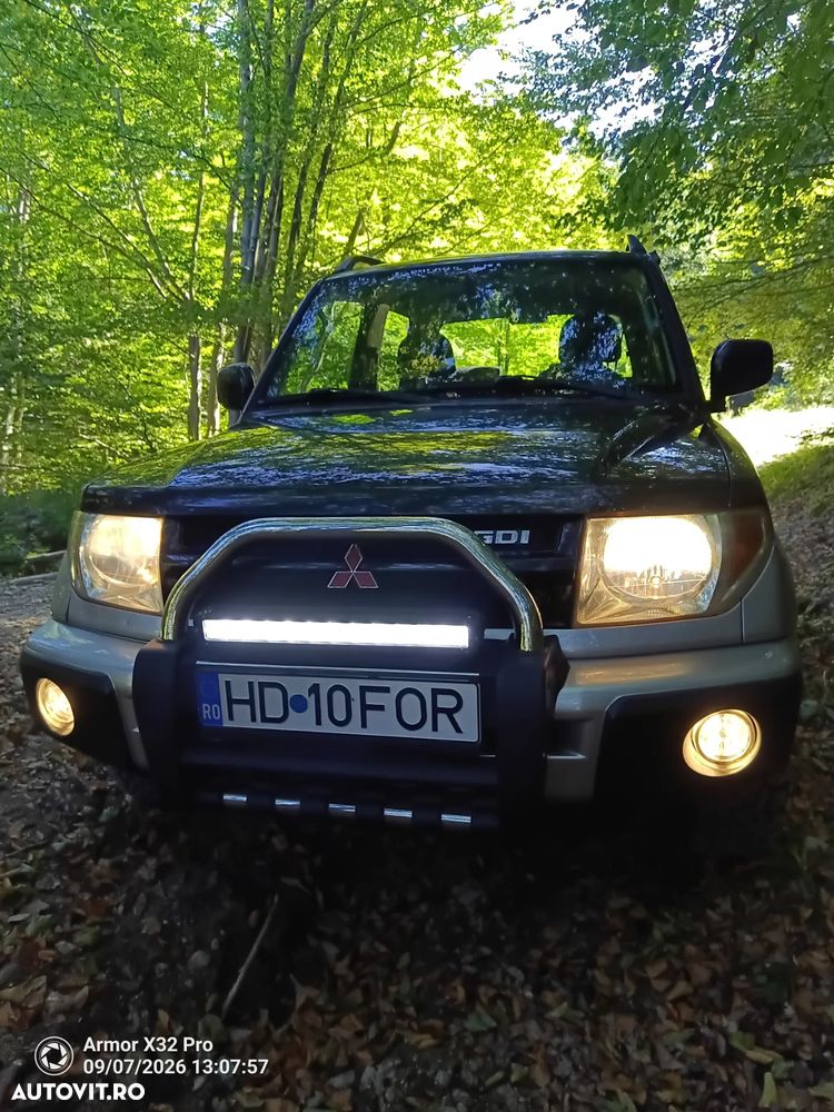 Mitsubishi Pajero Pinin - 1