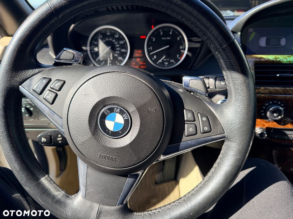 BMW Seria 6 650 i - 13