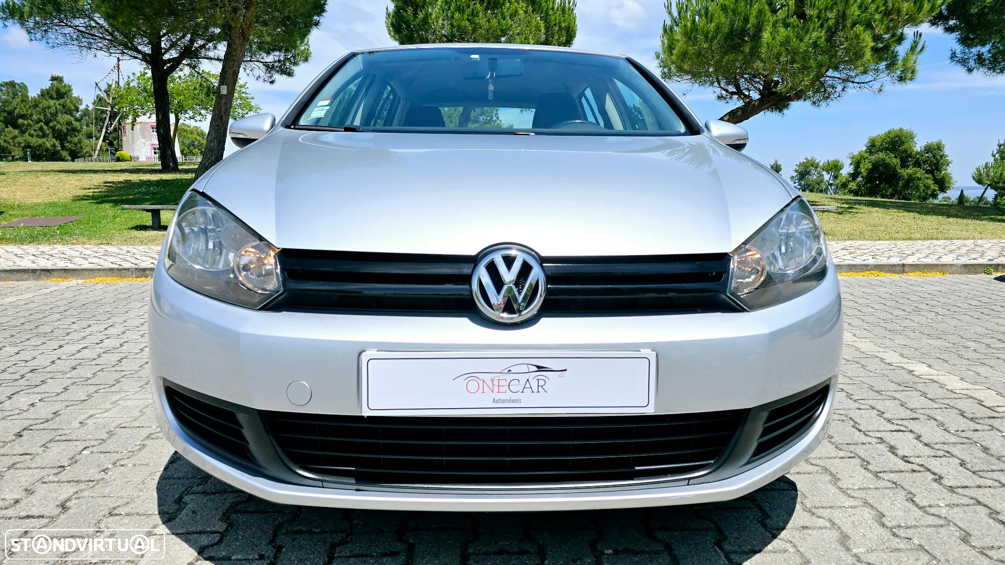 VW Golf 2.0 TDi Trendline - 8