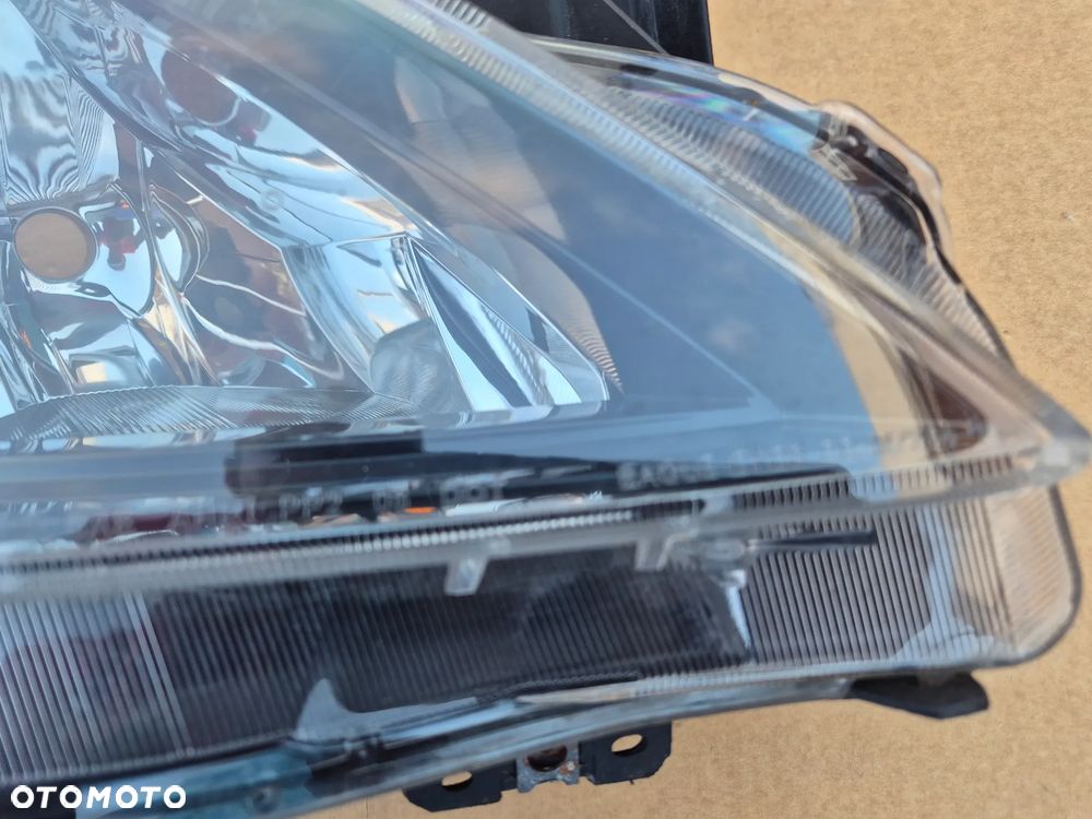 Mazda 3 lampa prawa.2009-2013.Tajwan.Zwykła. - 7
