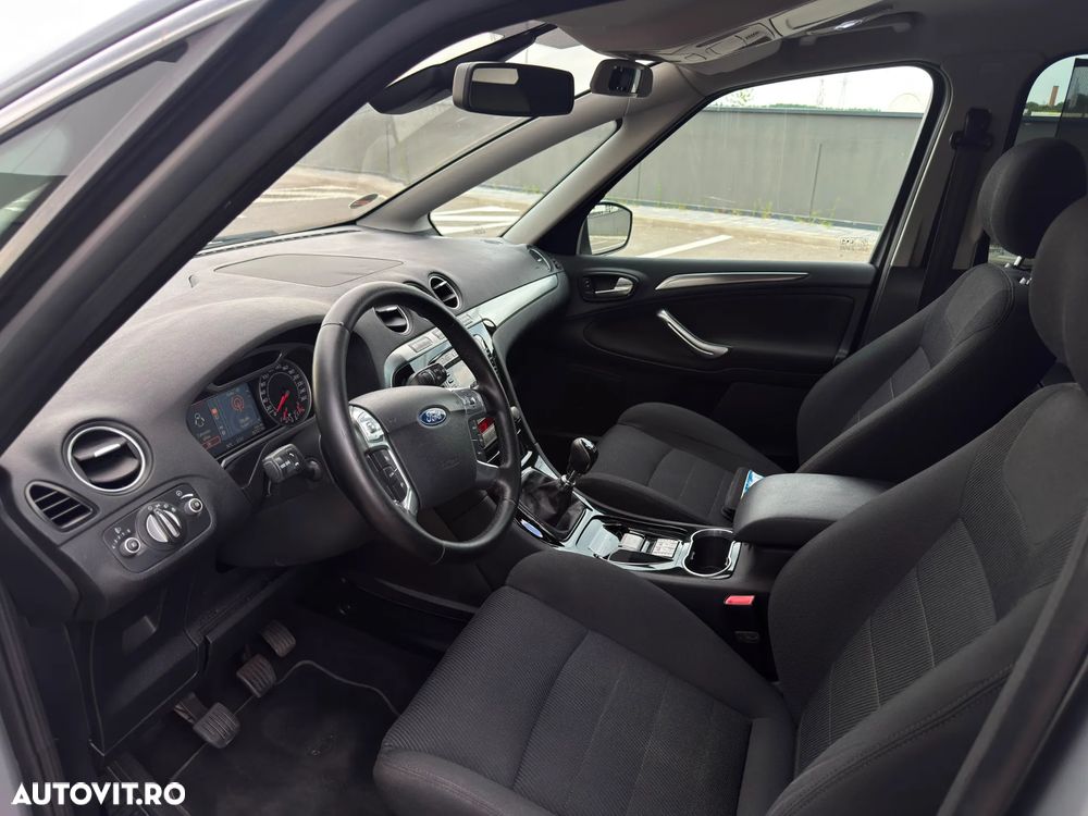 Ford S-Max 2.0 TDCi Trend - 9