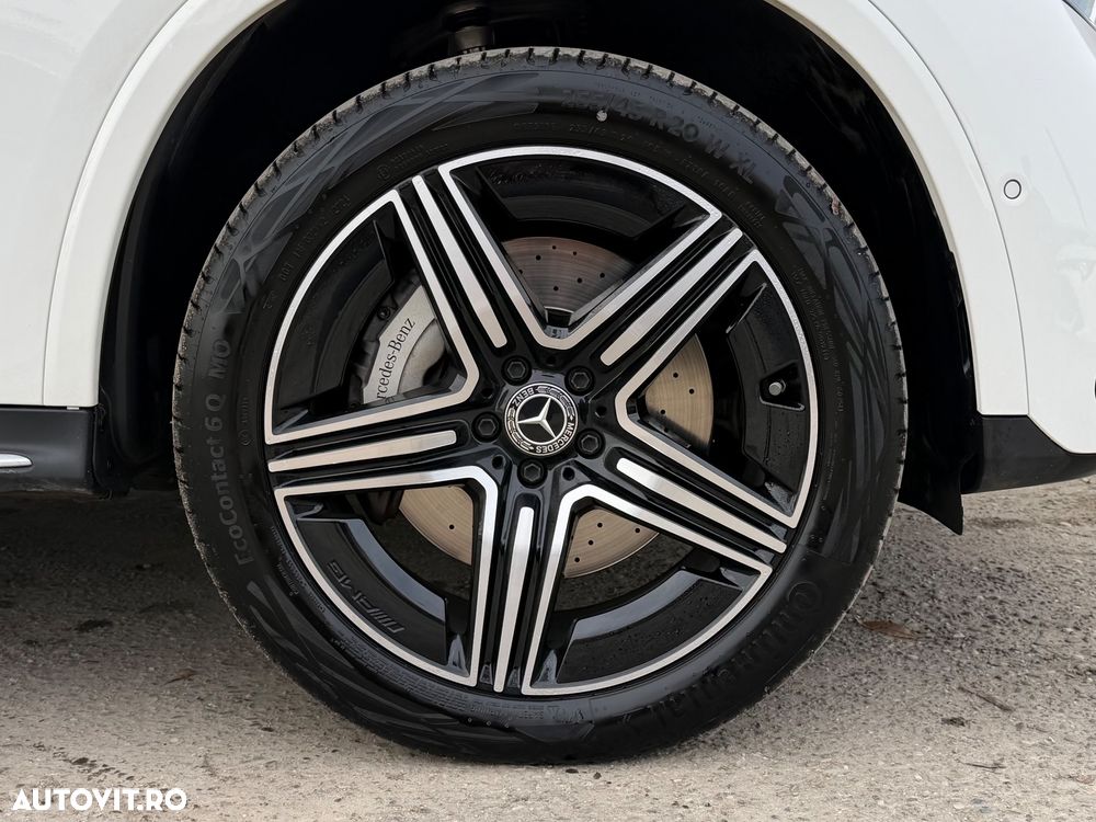 Mercedes-Benz GLC 300 e 4Matic 9G-TRONIC Edition AMG Line - 34