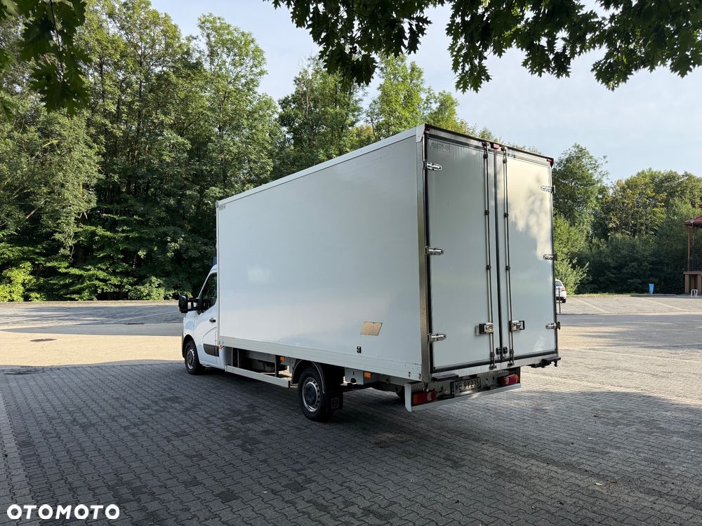Renault Master Kontener 2.3 dCi 165 km 2023 - 4