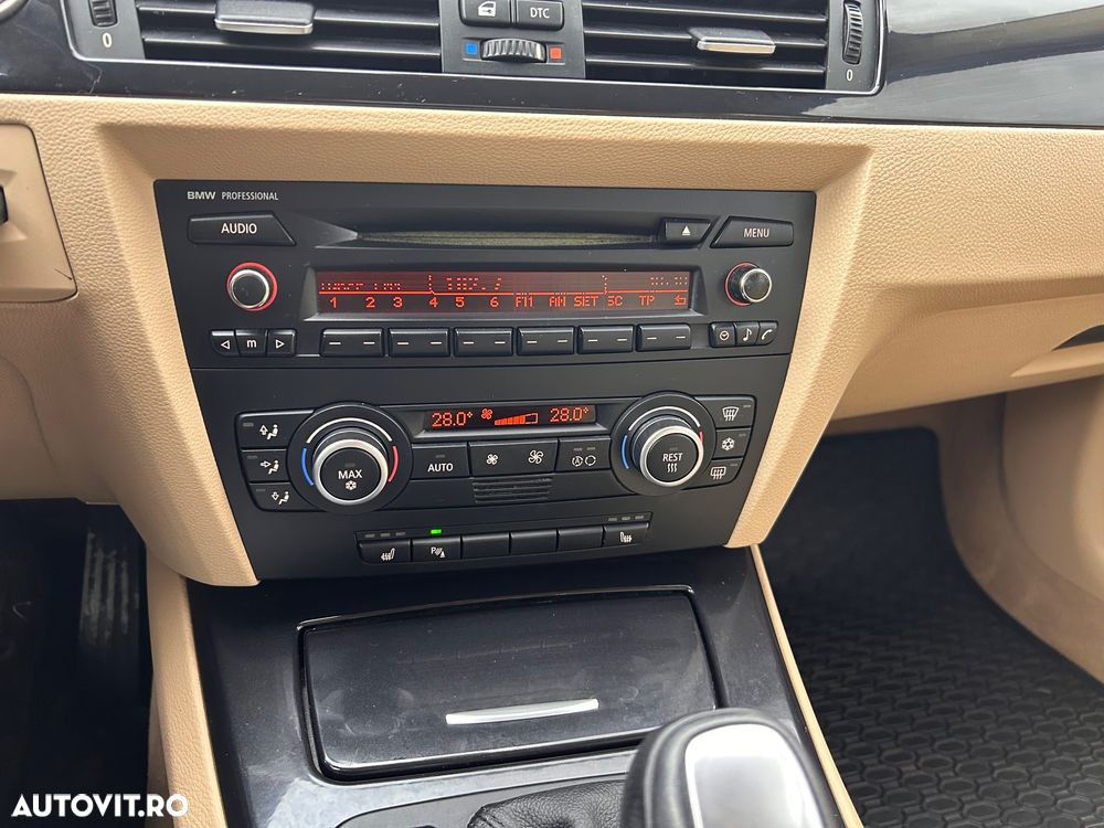 BMW Seria 3 320d DPF Aut. - 9