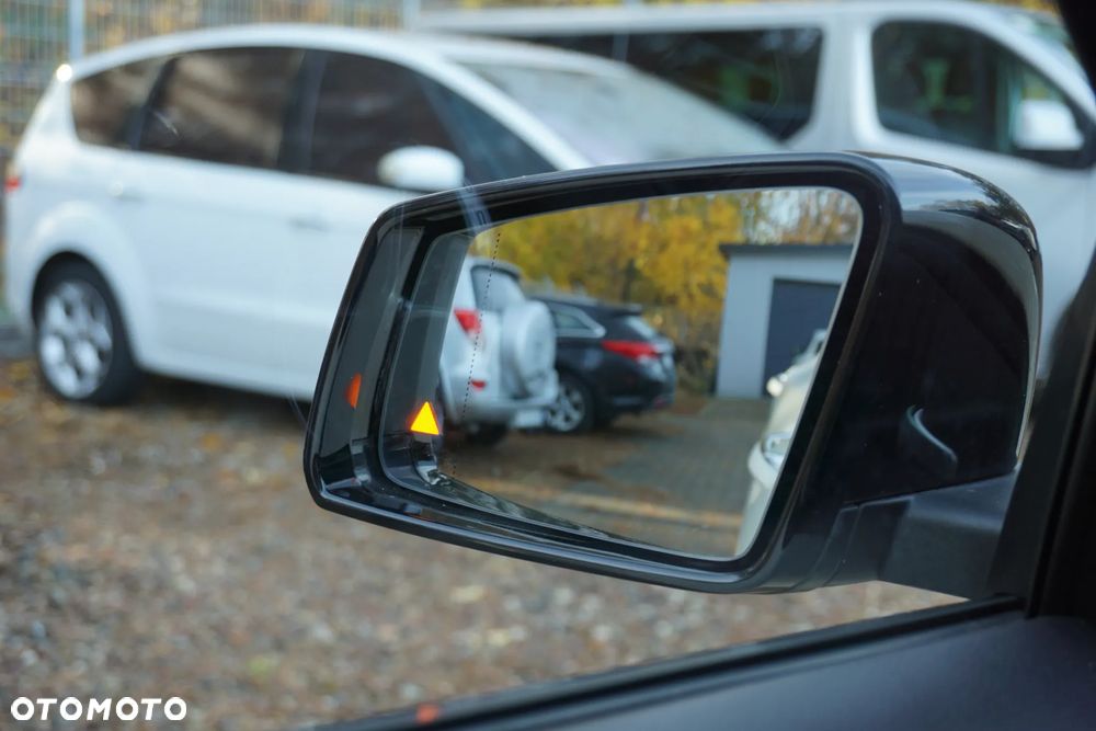 Mercedes-Benz GLA 250 4-Matic - 25