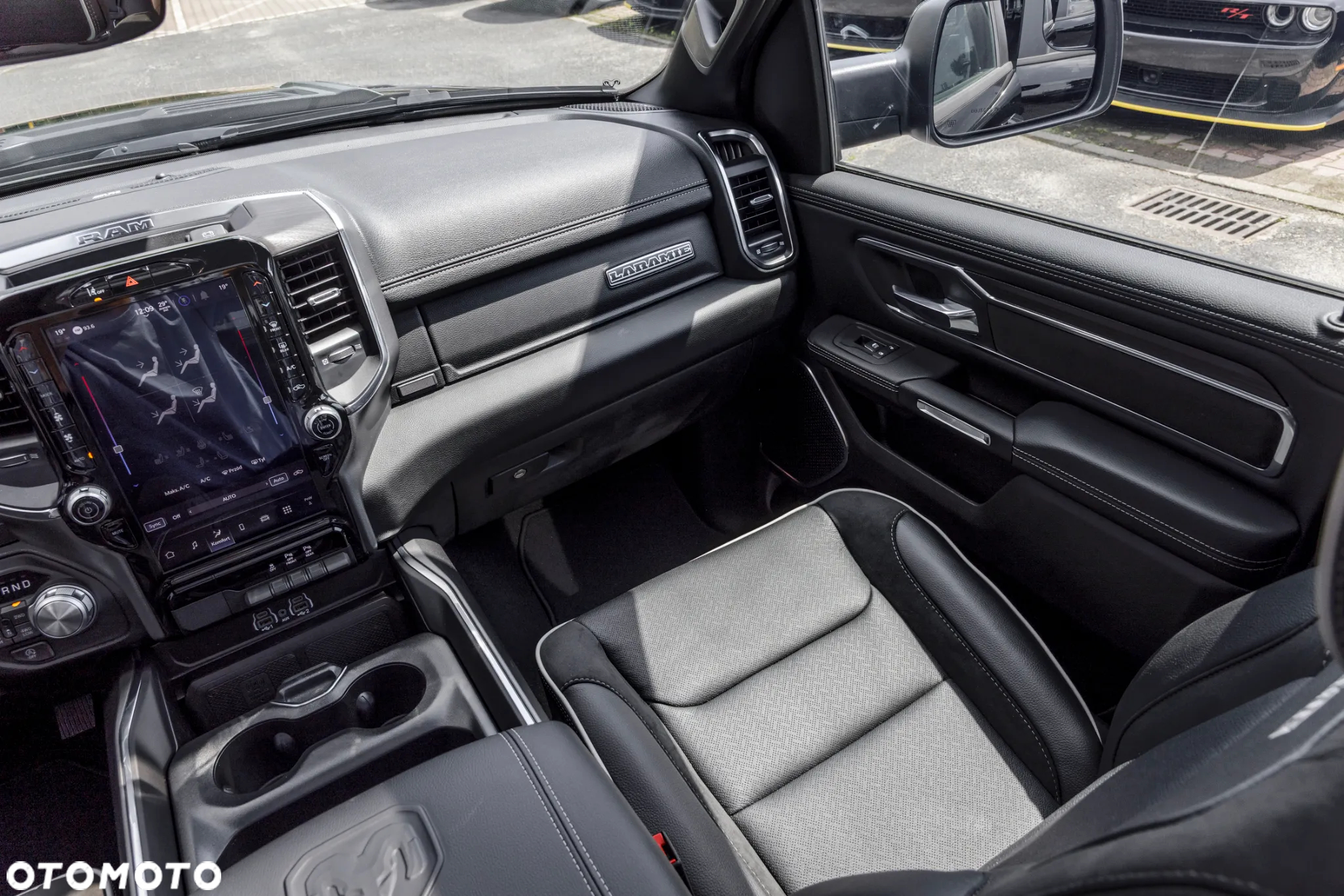 RAM 1500 - 20