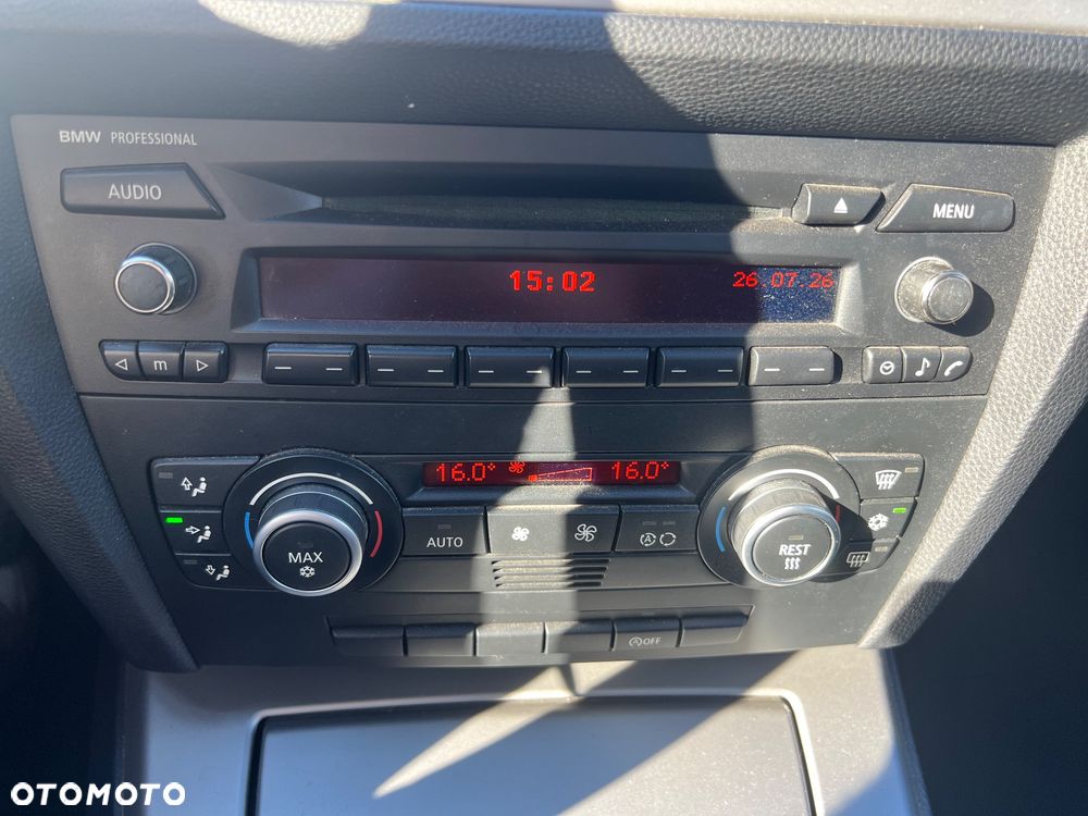 BMW Seria 3 318i Edition Lifestyle - 21