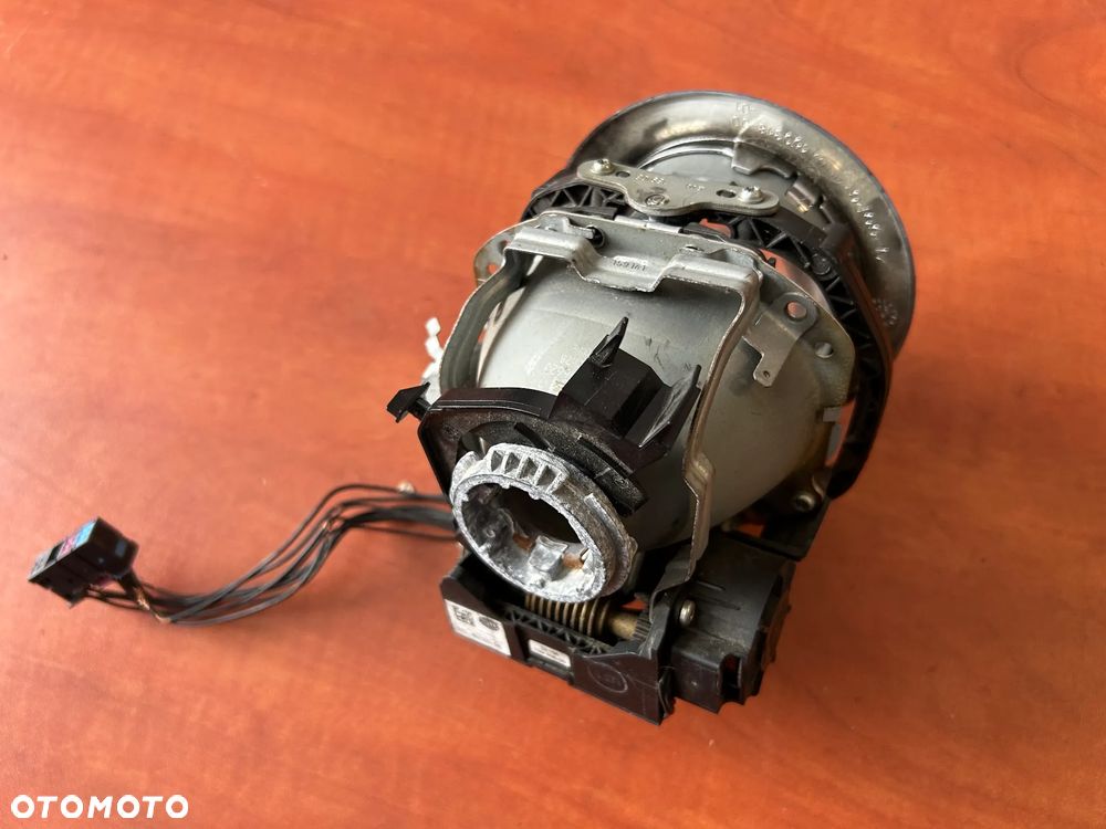 ODBŁYŚNIK SOCZEWKA LAMPY PRZÓD XENON BMW 159623-00 159476-00 1YL162120-01 - 6