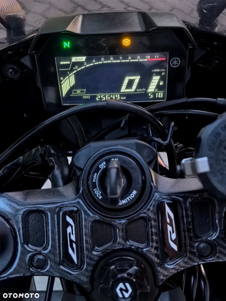 Yamaha R7 - 10