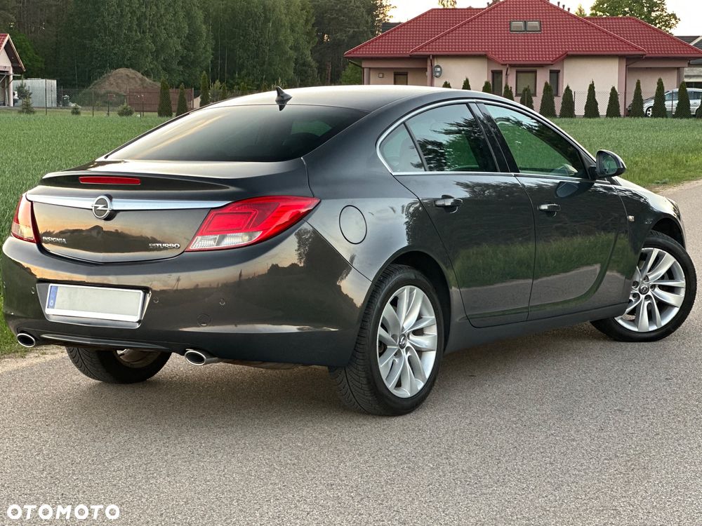 Opel Insignia - 15