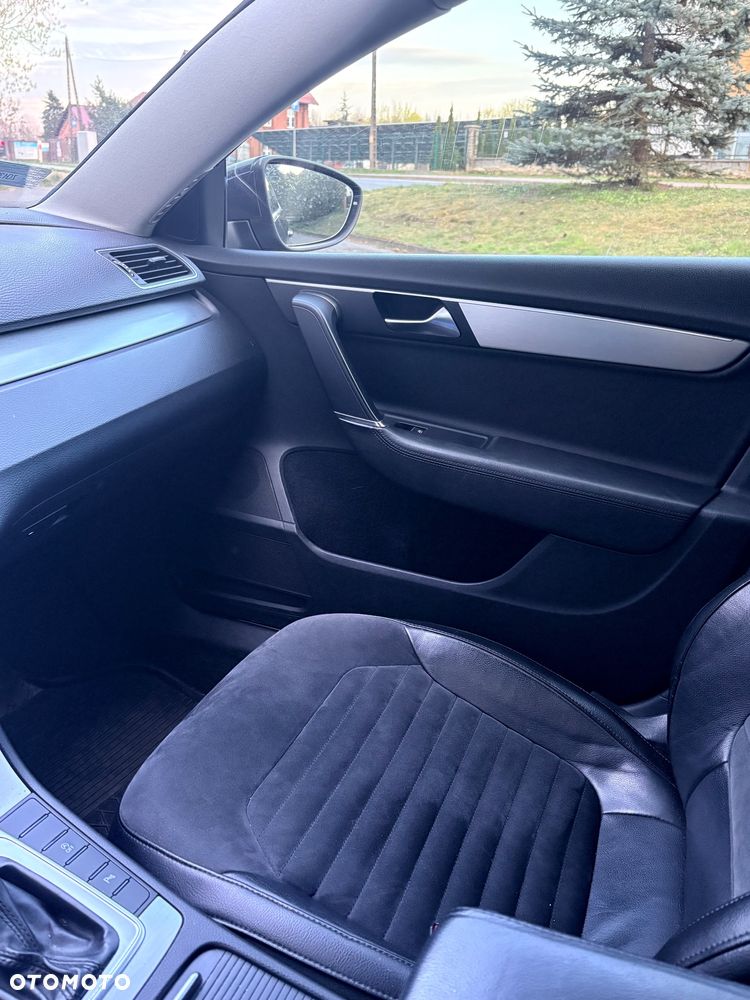 Volkswagen Passat 2.0 TDI DPF DSG Highline - 6