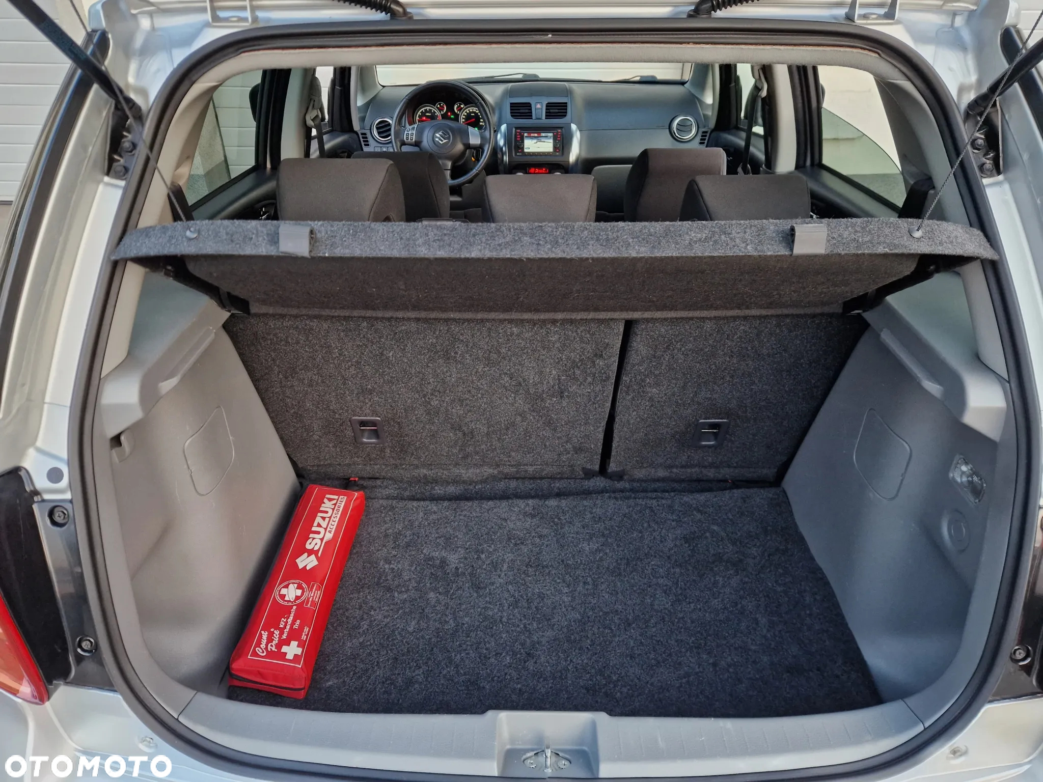Suzuki SX4 1.6 Premium 4WD - 36