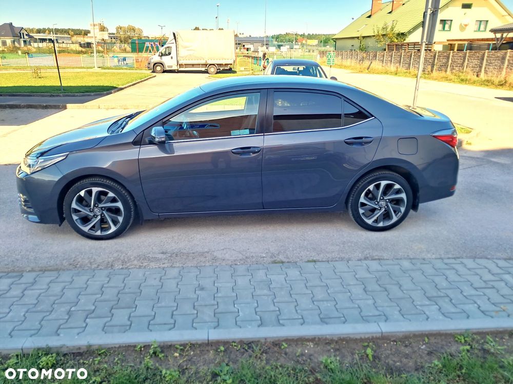 Toyota Corolla 1.6 Premium MS - 3