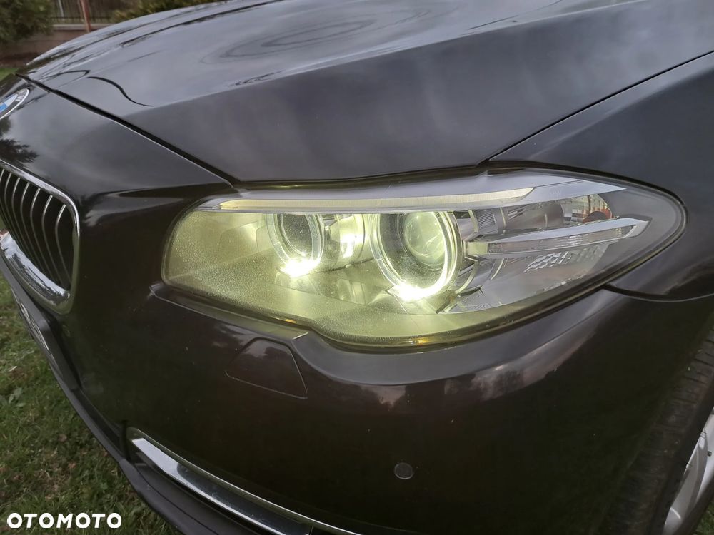 BMW Seria 5 520d xDrive - 2