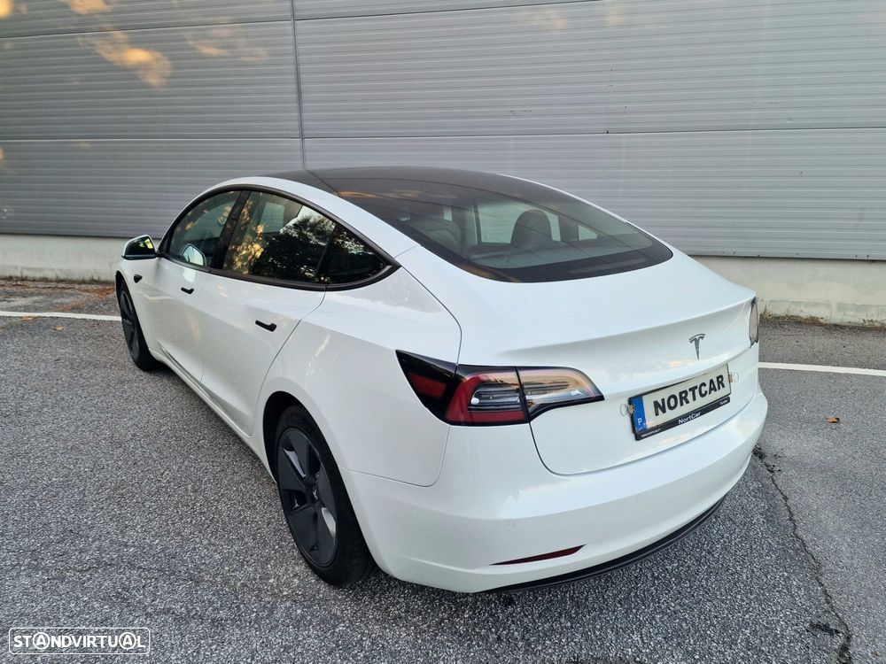 Tesla Model 3 Tração Traseira - 3