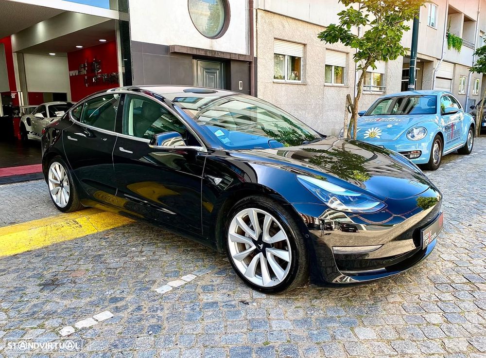 Tesla Model 3 Long-Range Dual Motor AWD - 4