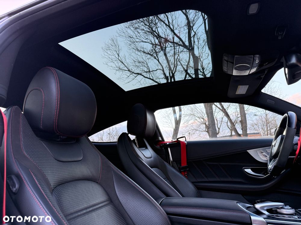 Mercedes-Benz Klasa C AMG 43 4Matic 9G-TRONIC Night Edition - 19