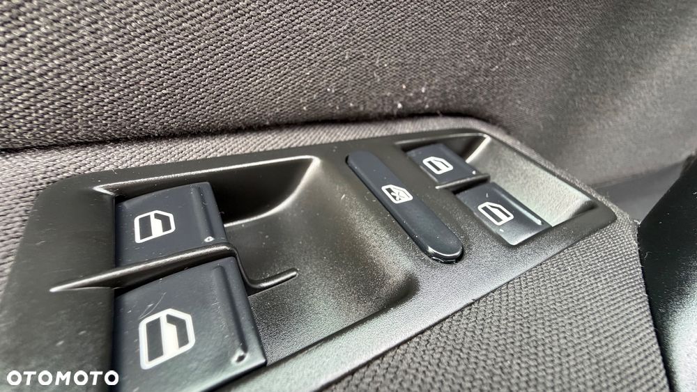Volkswagen Polo 1.2 TSI Style - 22