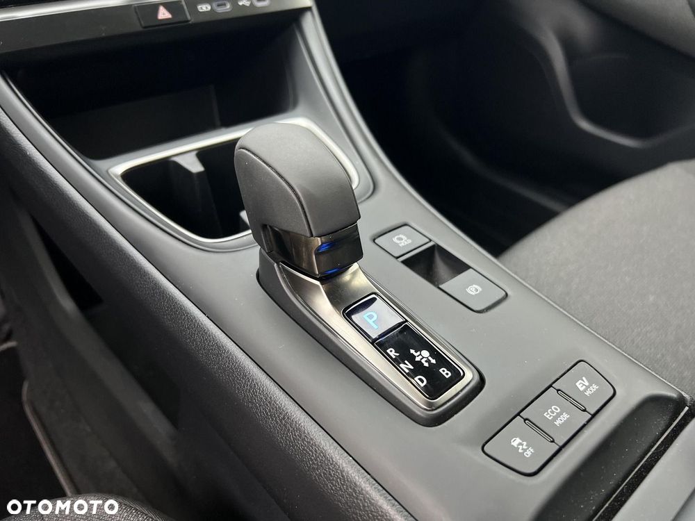 Lexus LBX 1.5 Hybrid - 29