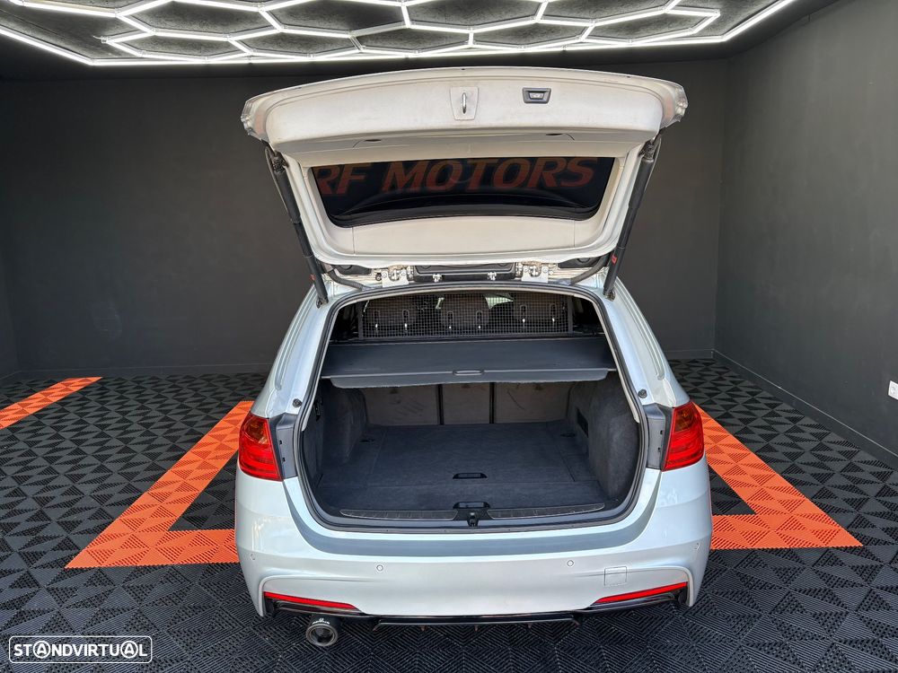 BMW 320 d Touring Aut. Sport Line - 30