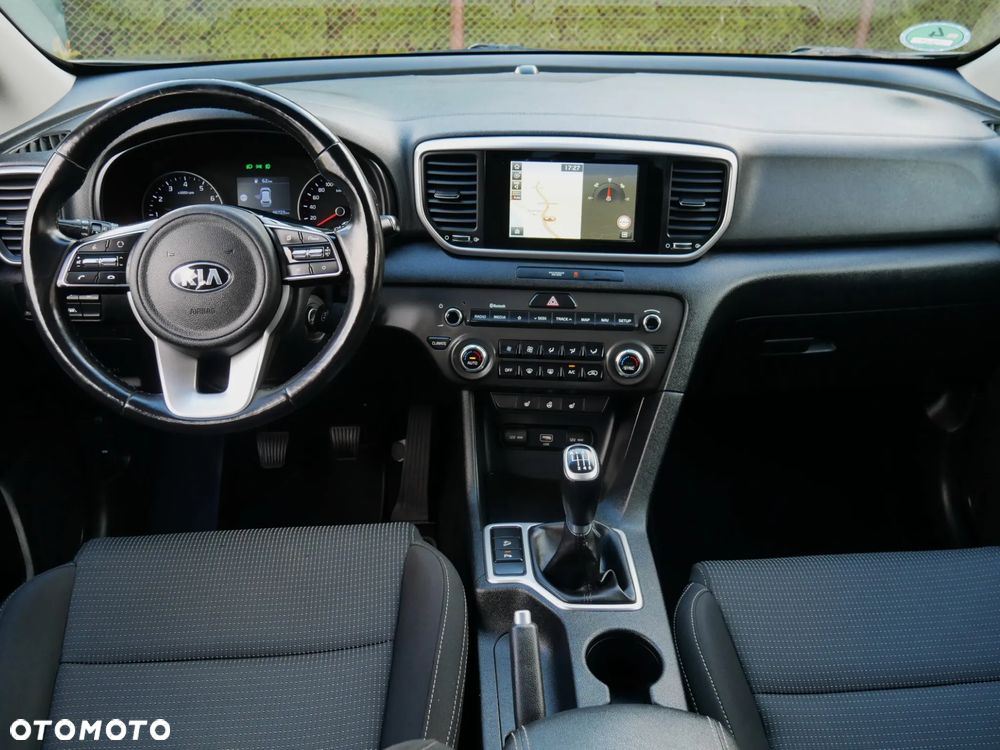 Kia Sportage 1.6 GDI Business Line 2WD - 24