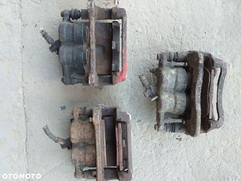 Toyota MR2 SW20 2,0 zacisk jarzmo przód 2 tłoczki - 2