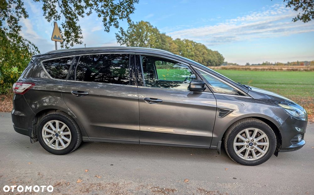 Ford S-Max - 1