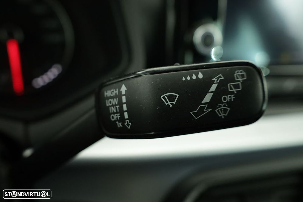 SEAT Arona 1.0 TSI FR - 17