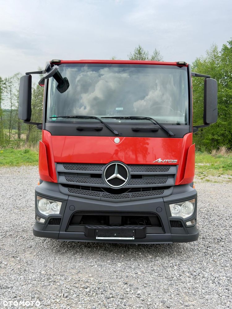 Mercedes-Benz ANTOS 1827 / ATEGO / ACTROS / E6 / ROZSTAW OSI 3.75M / WYWROT / BECZKA / UTRZYMANIE DRÓG / HAKOWIEC / SPROWADZONY / PIERWSZY WŁAŚCICIEL / STAN BDB - 3