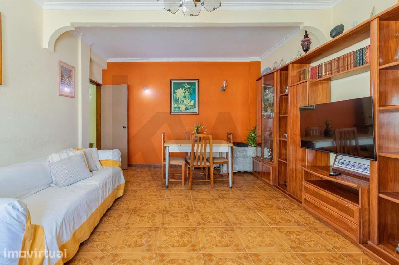 T4 com Suite para Remodelar - Oportunidade Única | Bº Liceu -  Setúbal - Grande imagem: 5/37