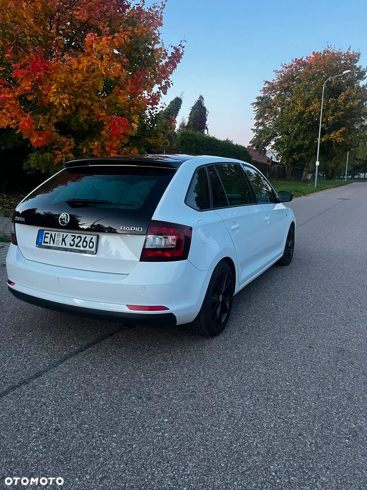 Skoda RAPID - 18