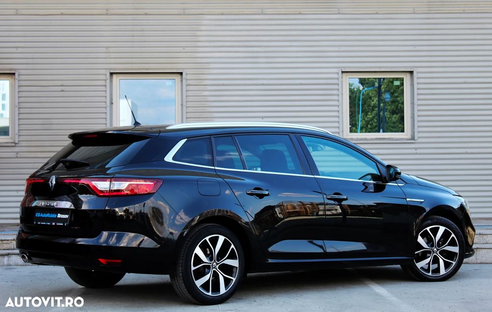 Renault Megane BLUE dCi 115 EDC BOSE EDITION - 5