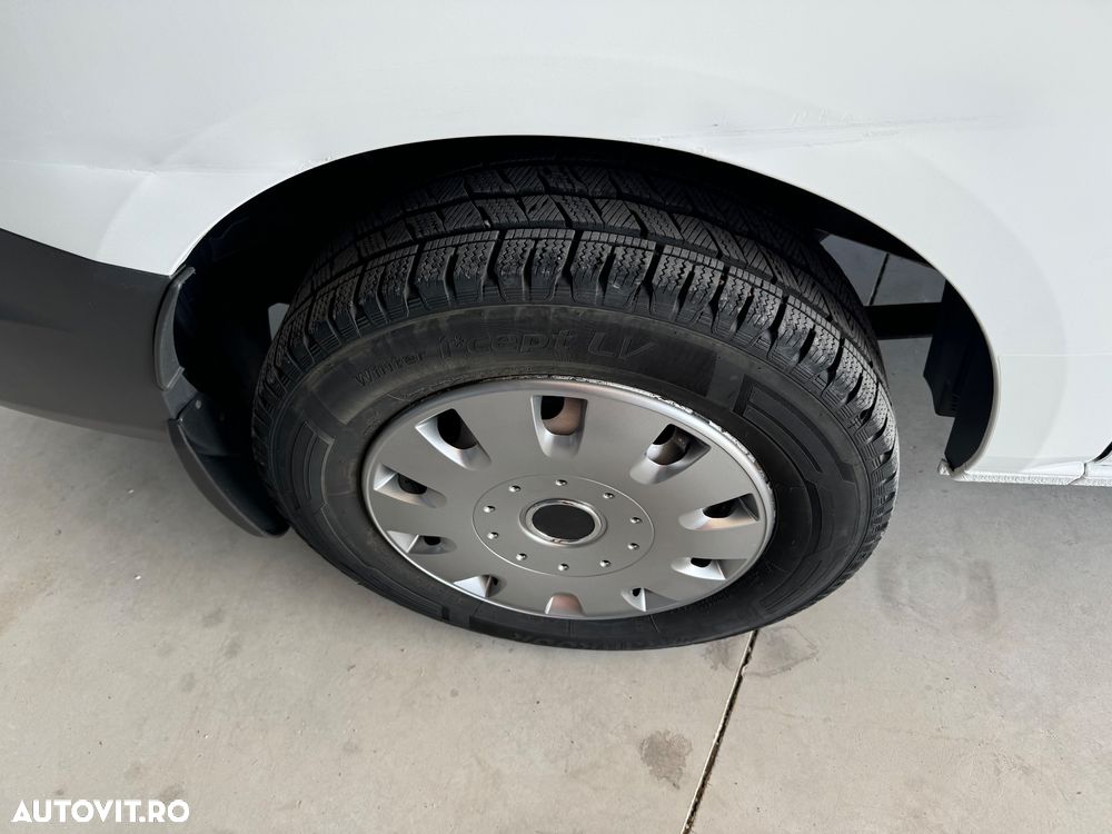 Ford Transit Custom - 27